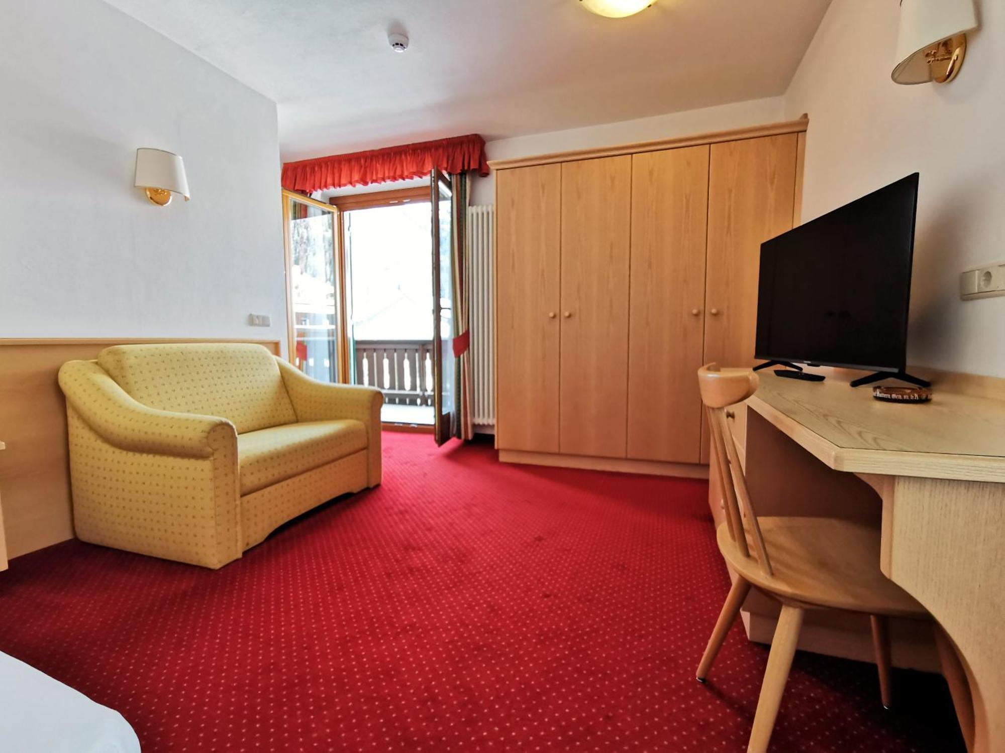 Hotel La Plaza Corvara In Badia Eksteriør billede